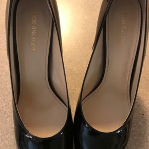 Black Patent Leather.. Only worn once